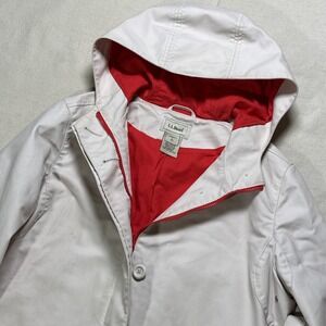 L.L. Bean's Women's Easy Care Macintosh Coat Large Red  S L Regular